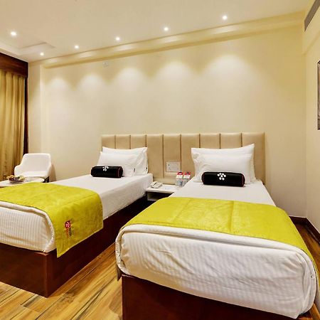 Mastiff Select Gulbarga Hotel Гулбарга Экстерьер фото