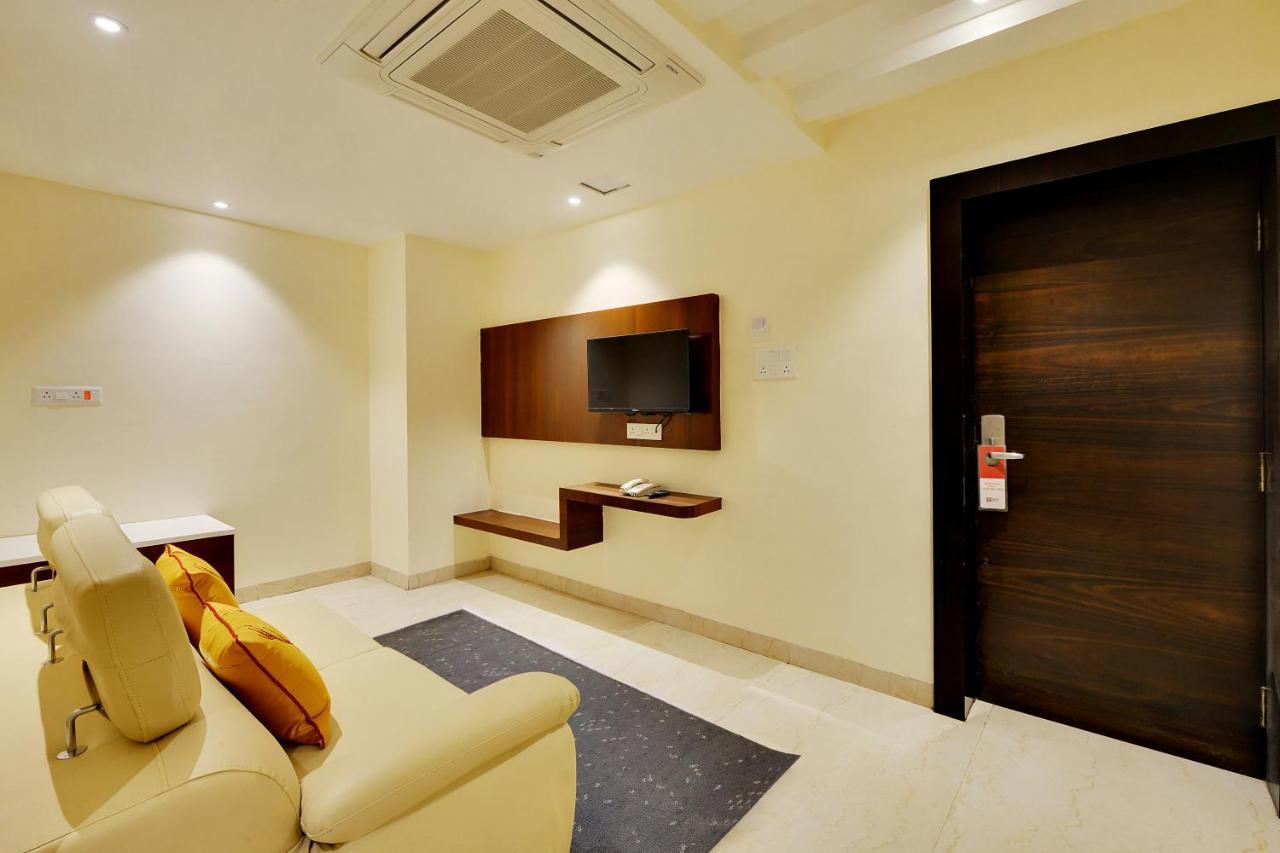 Mastiff Select Gulbarga Hotel Гулбарга Экстерьер фото