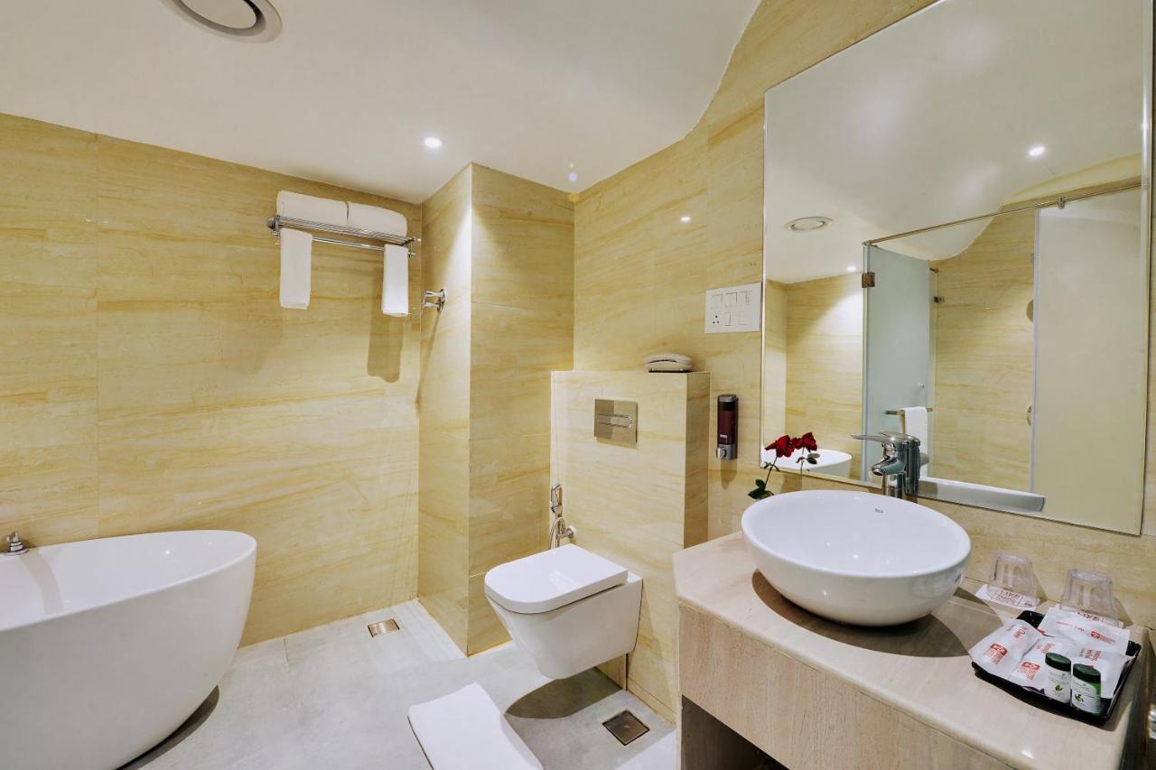 Mastiff Select Gulbarga Hotel Гулбарга Экстерьер фото
