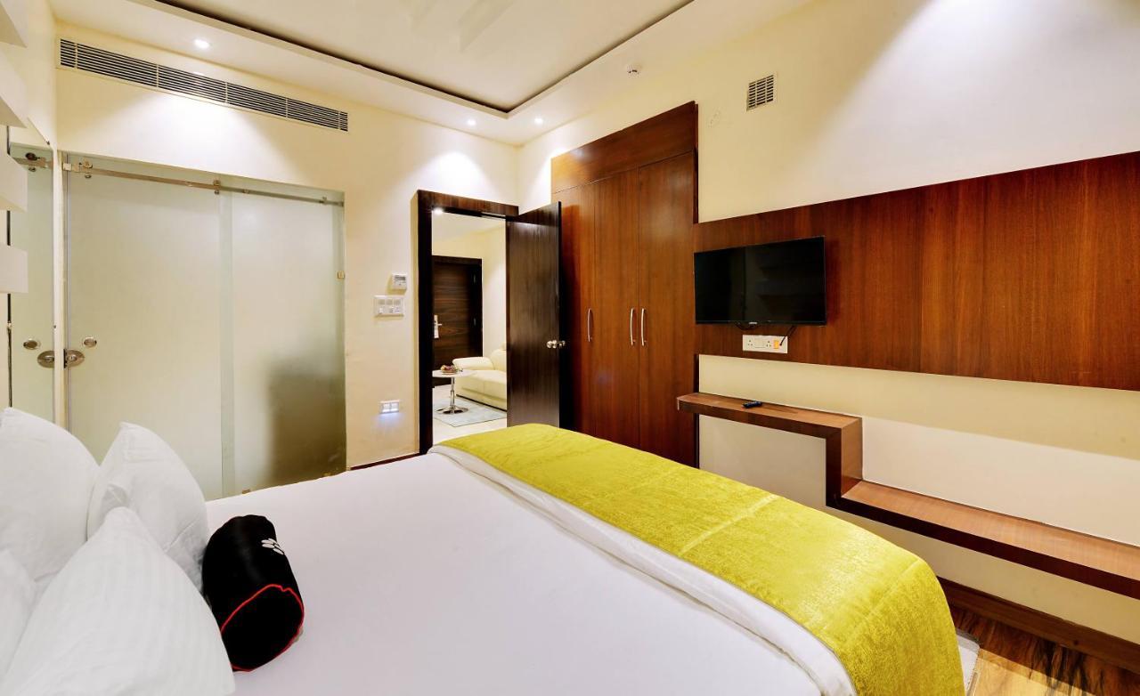 Mastiff Select Gulbarga Hotel Гулбарга Экстерьер фото