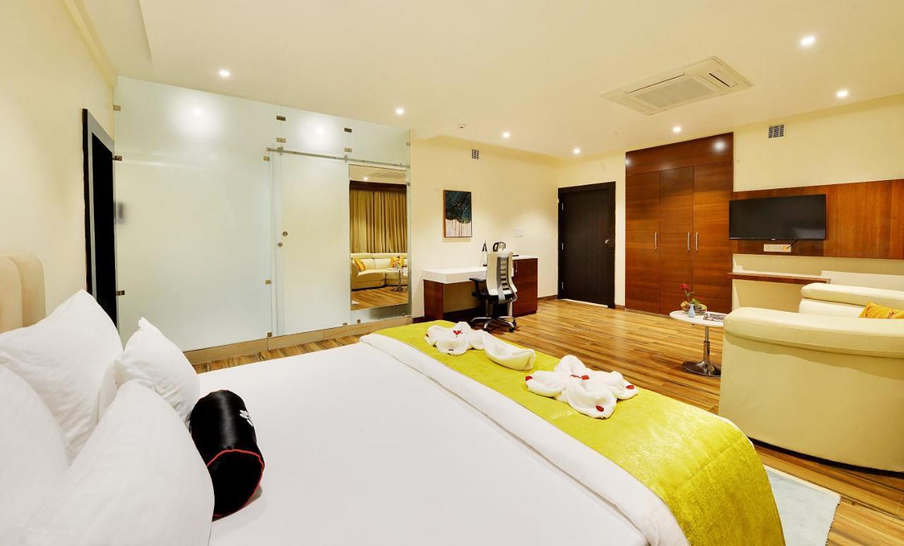 Mastiff Select Gulbarga Hotel Гулбарга Экстерьер фото