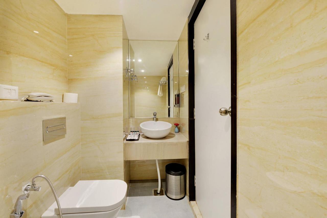 Mastiff Select Gulbarga Hotel Гулбарга Экстерьер фото